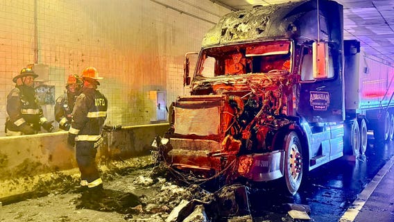 18-wheeler catches fire, shuts down 3rd Street Tunnel in Northwest DC