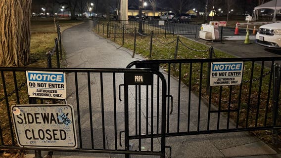 National Christmas Tree site closed off early on first day of public display