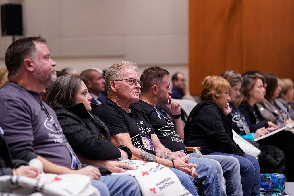 DCA crash anniversary: families honor 67 victims at DC vigil