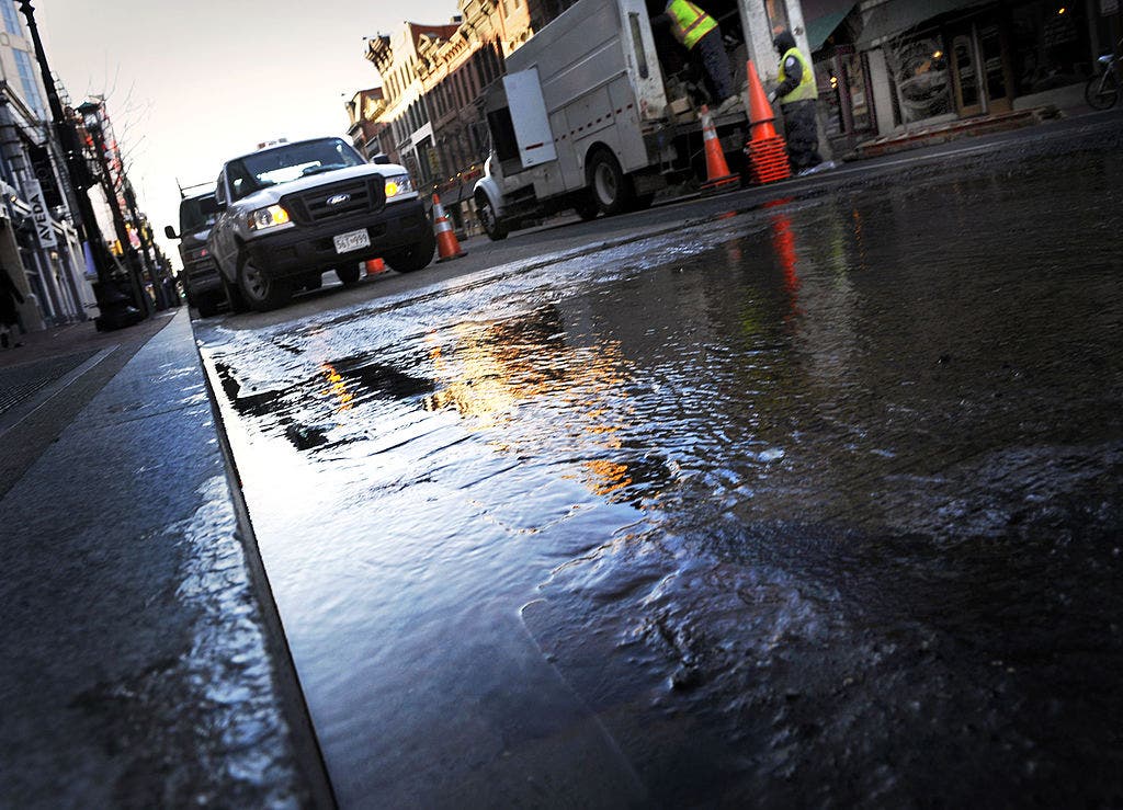 People urged to conserve water amidst steep increase in water main breaks