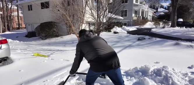Drivers urged to stay off roads as winter storm cleanup continues across DMV