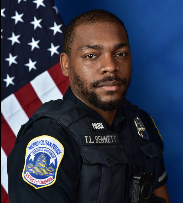 MPD officer left in critical condition after being hit on I-695 has died, police say