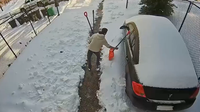 WATCH: Man caught on camera stealing three snow shovels in Hyattsville