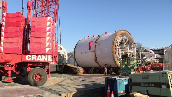 DC Water lowers massive cutterhead for Potomac River Tunnel Project
