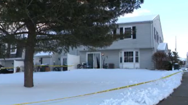 1 dead, multiple others injured in stabbing at Frederick home: police