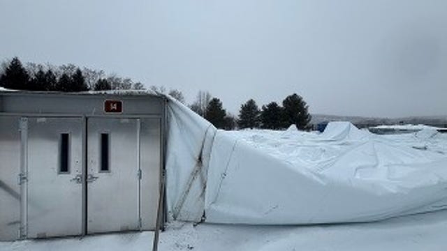 Tennis bubble collapses in Leesburg during winter storm