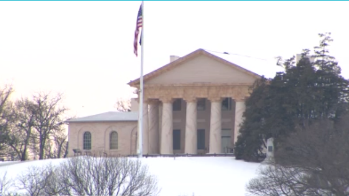 Virginia senator proposes legislation to remove Robert E. Lee's name from Arlington House