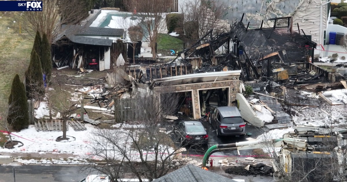 Centreville explosion: Neighborhood remains evacuation zone; gas crews plan to purge line