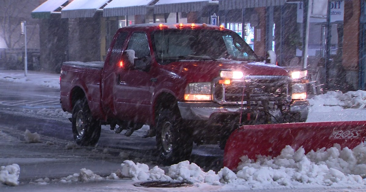 Hazardous road conditions Monday as winter storm hits DC region