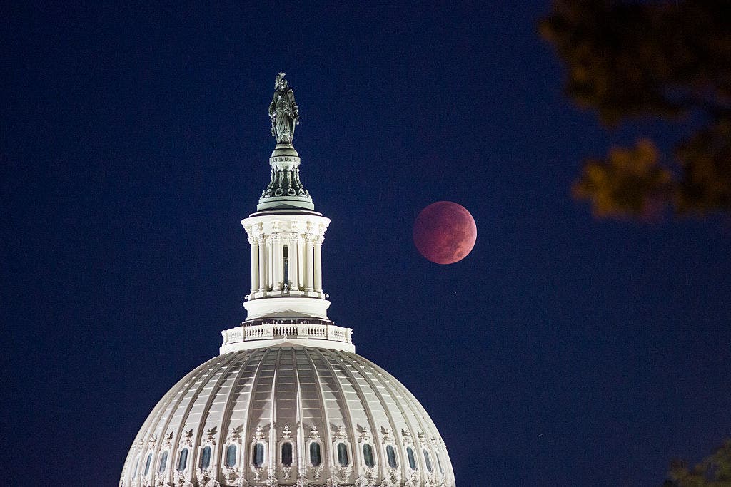 Blood Moon March 2026: Will a total lunar eclipse be visible in DC Tuesday morning?