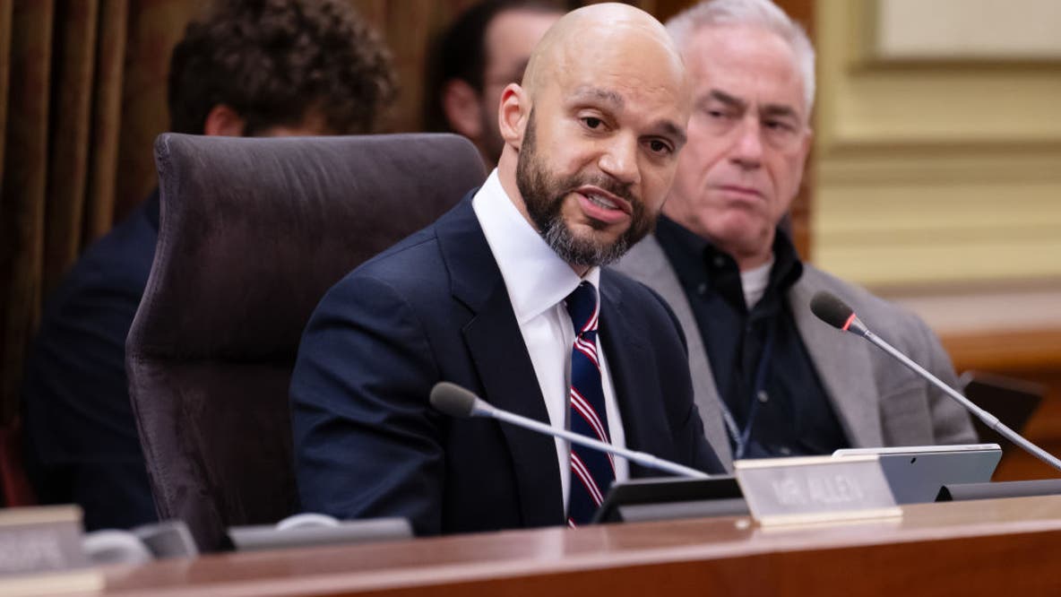 At-Large DC Councilmember Robert White to resign council seat to ensure eligibility for delegate