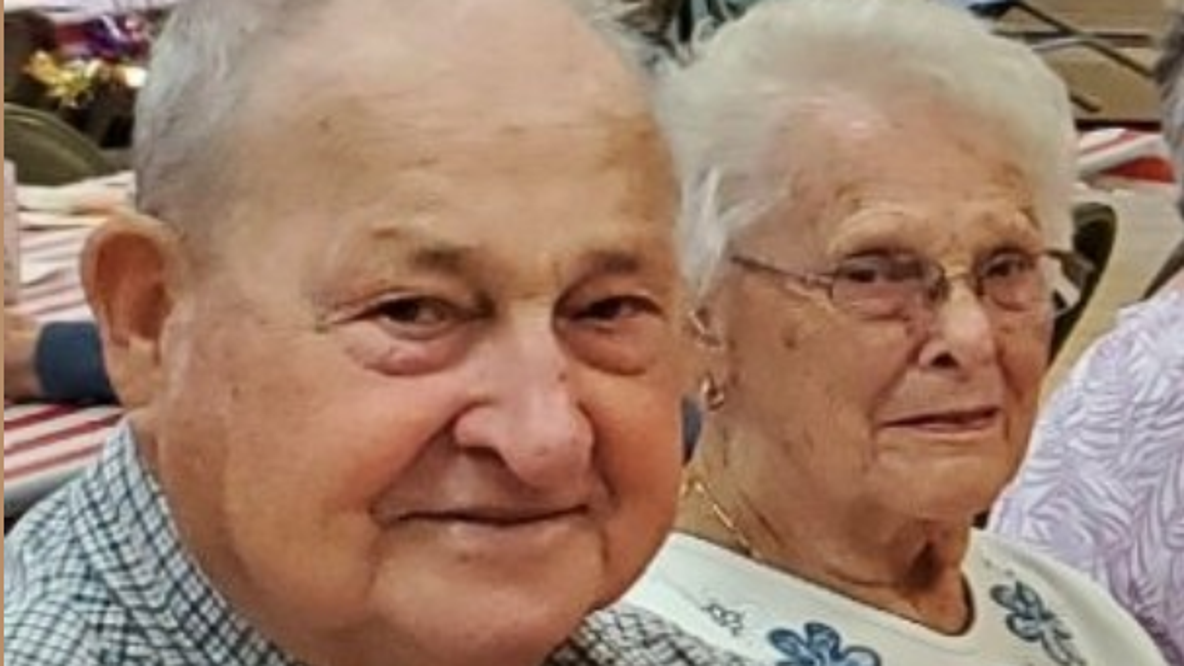 Beloved elderly couple dies in car crash
