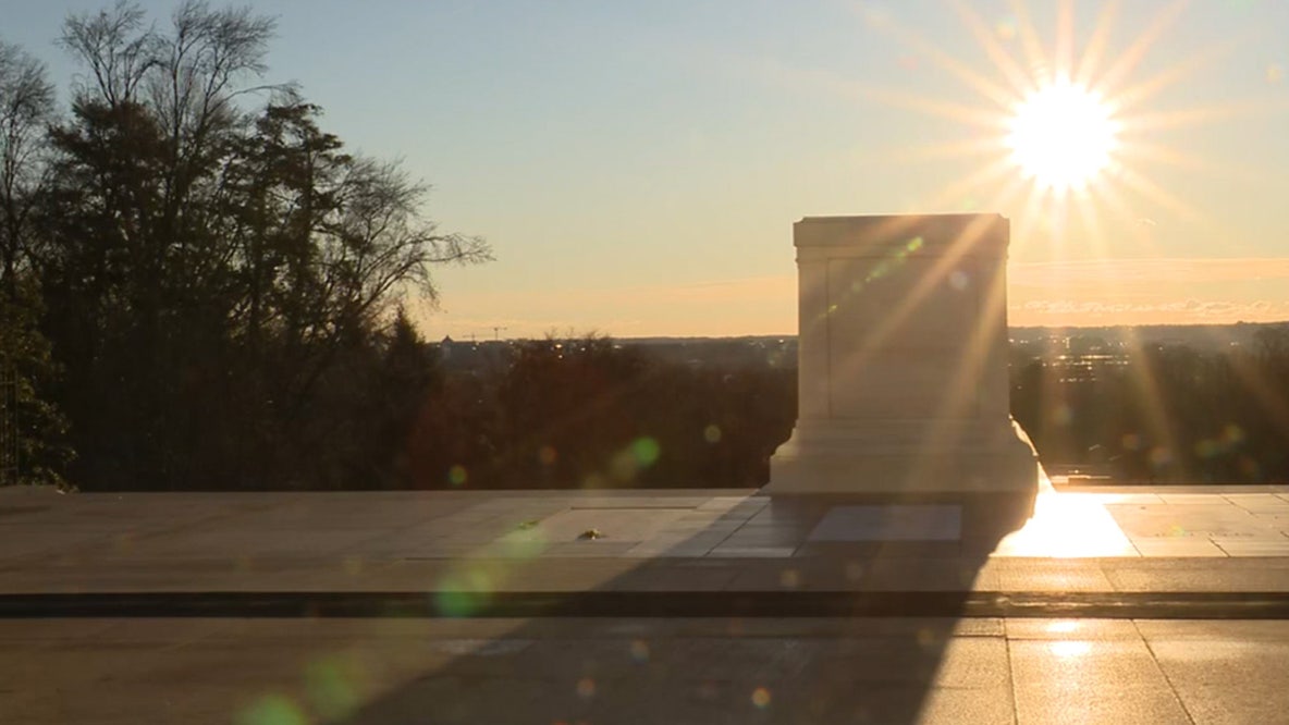 Rare sunrise aligns with Tomb of the Unknown Soldier
