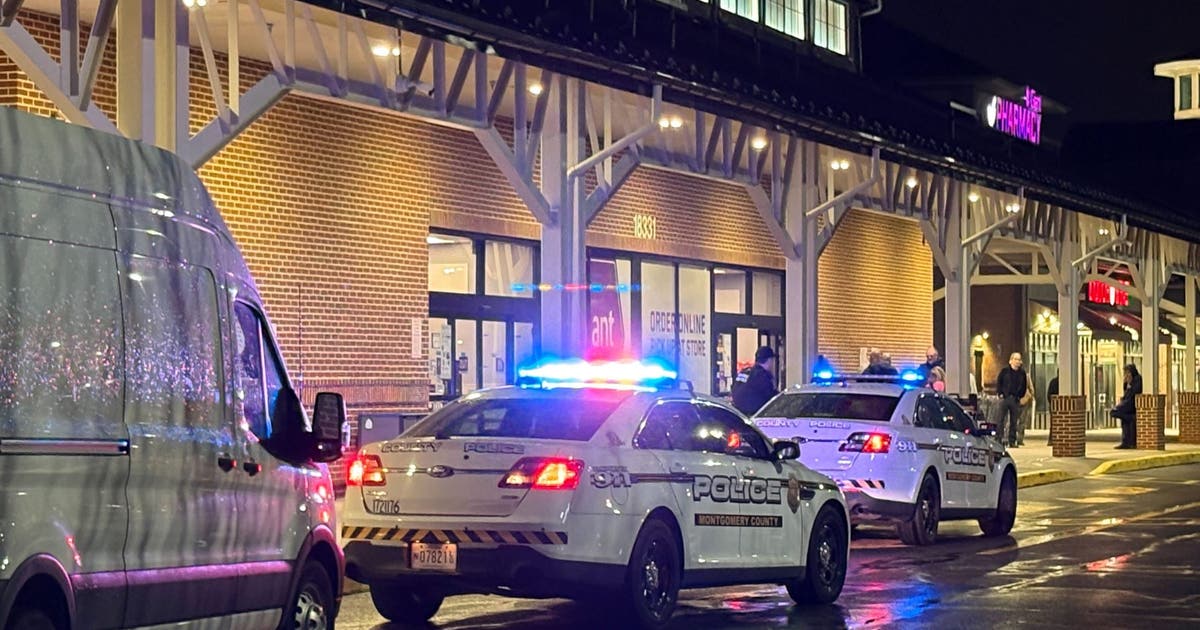 $10k reward offered after man shot inside Giant in Germantown; 2 suspects sought