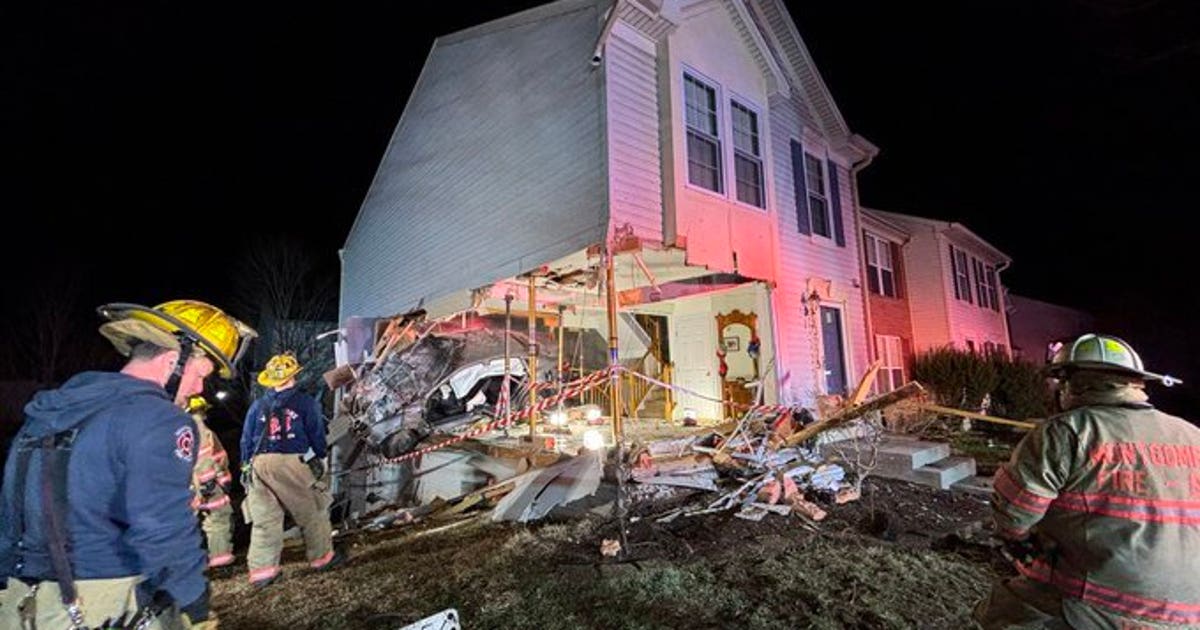 Germantown couple displaced after speeding car crashes into home
