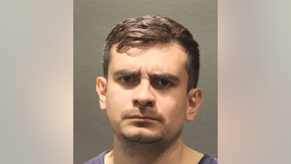 Man accused of assaulting woman on Metro, stalking another held without bond