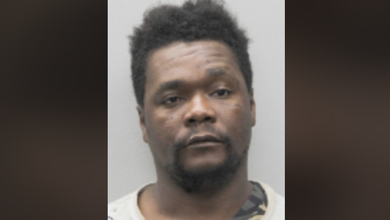 Man accused in Fairfax bus stop killing entered US illegally, had previous violent charges dropped