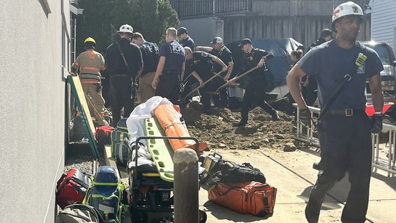 2 workers rescued after Bethesda trench collapse