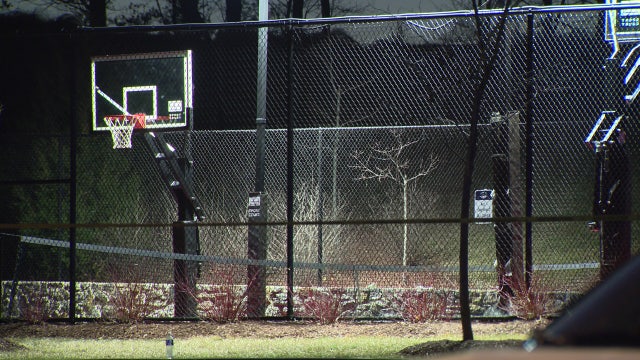5 shot, 1 killed after gunfire erupts on Virginia basketball court, police say