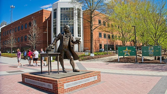Bomb threat investigation closes Fenwick Library at George Mason University