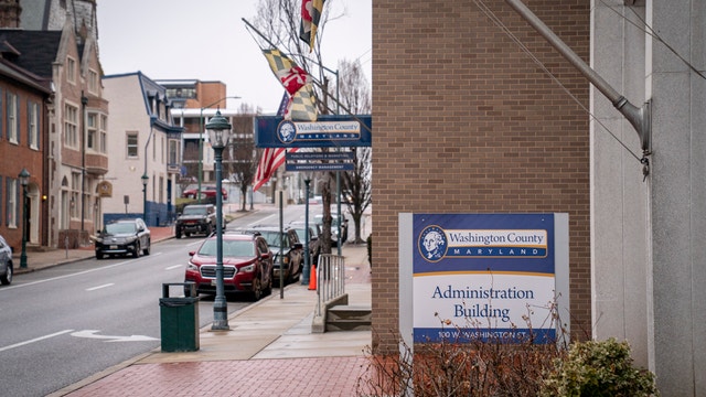 Washington County officials meet with DHS as ICE facility details emerge amid legal fight