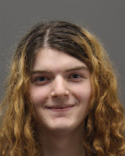 Loudoun Co. substitute teacher arrested for online threats against high school