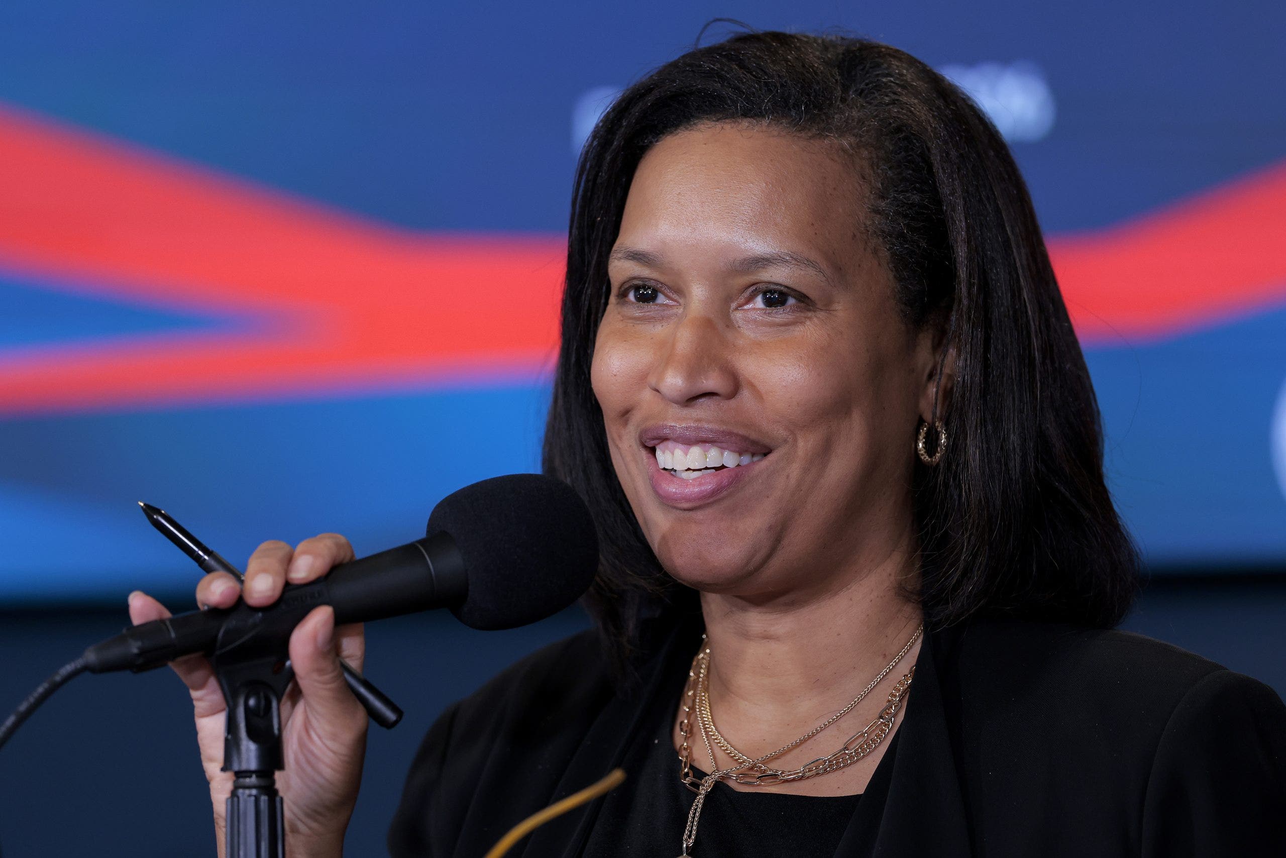 Bowser’s FY27 budget boosts schools, infrastructure spending