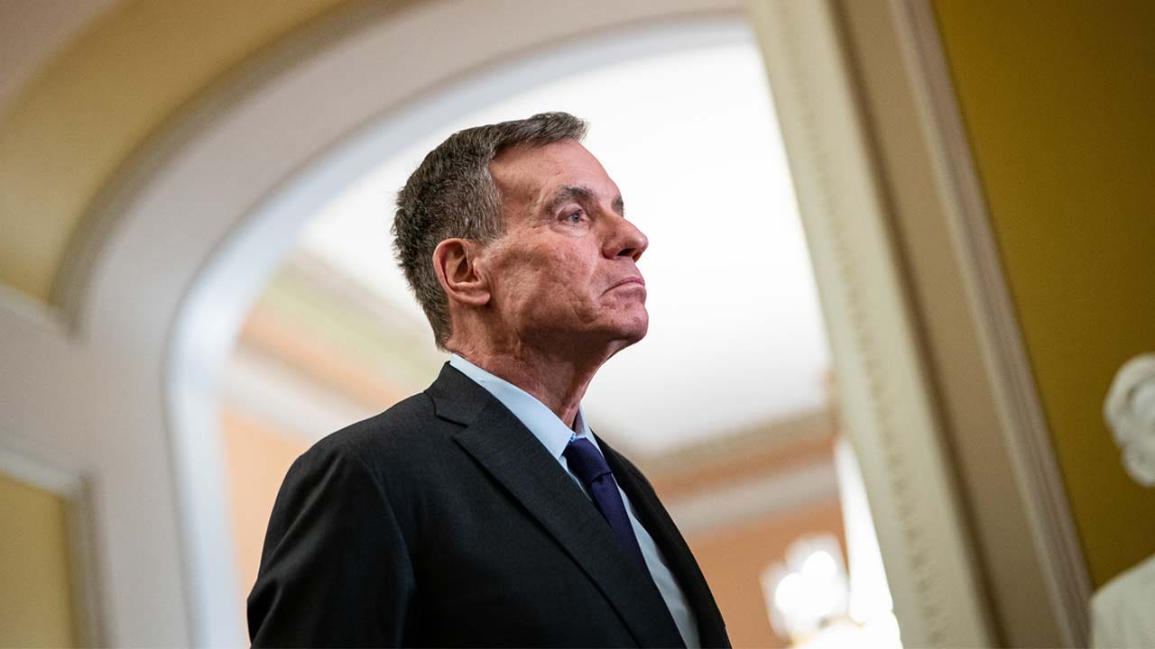 Daughter of Virginia Sen. Mark Warner dies after long health battle