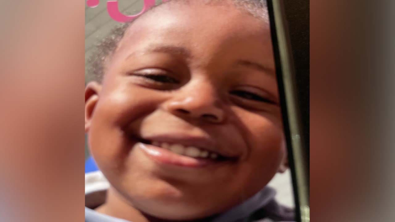 DC police search for missing 2 year old after mother found shot dead in alley
