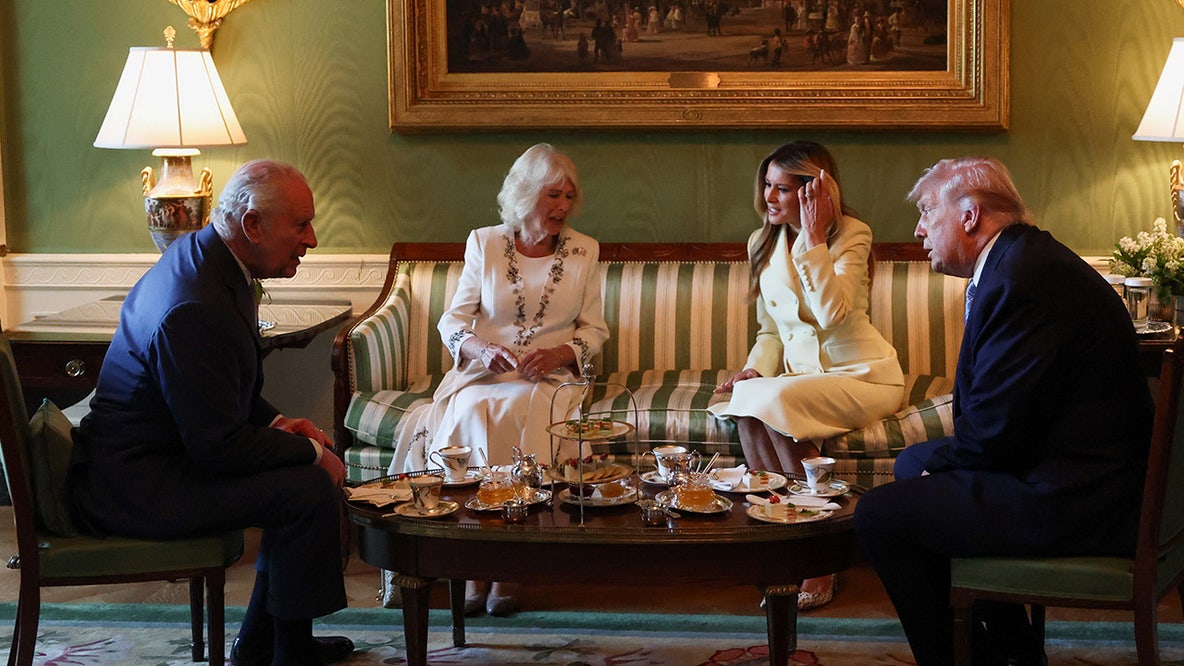 Live updates: President Trump, First Lady greet King Charles III and Queen Camilla at White House