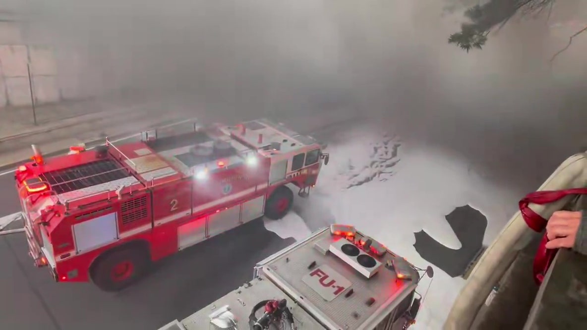 Metro bus fire shuts down 9th Street tunnel in Northwest D.C.; closure ongoing