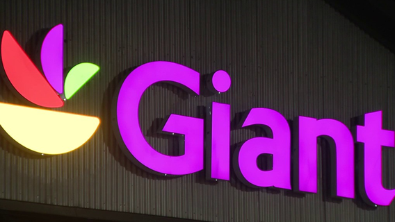 VIDEO: 2 teens arrested after shooting another at grocery store in Montgomery County