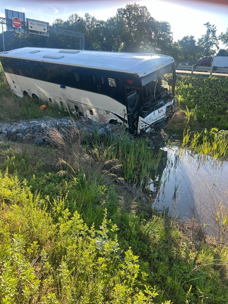5 dead, 34 injured in I-95 bus crash; southbound lanes closed, delays expected