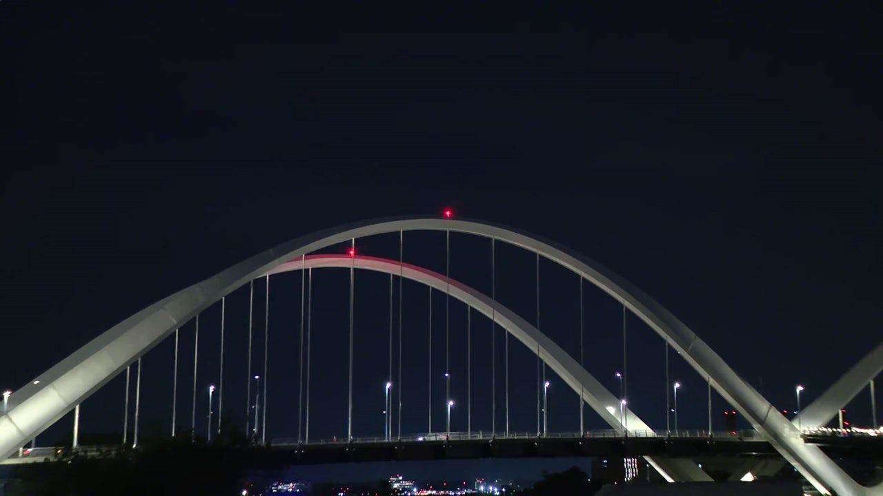 Protester expected to come down from Frederick Douglass Memorial Bridge Wednesday