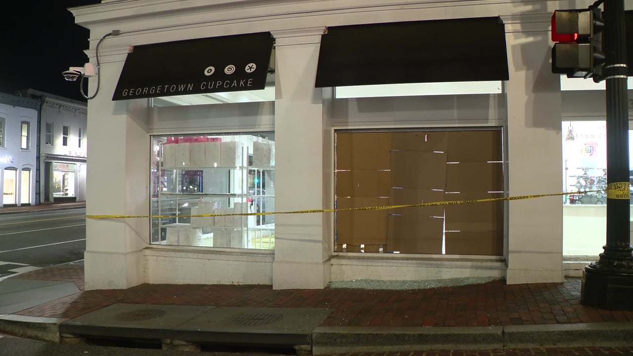 Georgetown Cupcake vandalized after beer keg thrown through storefront window, police say