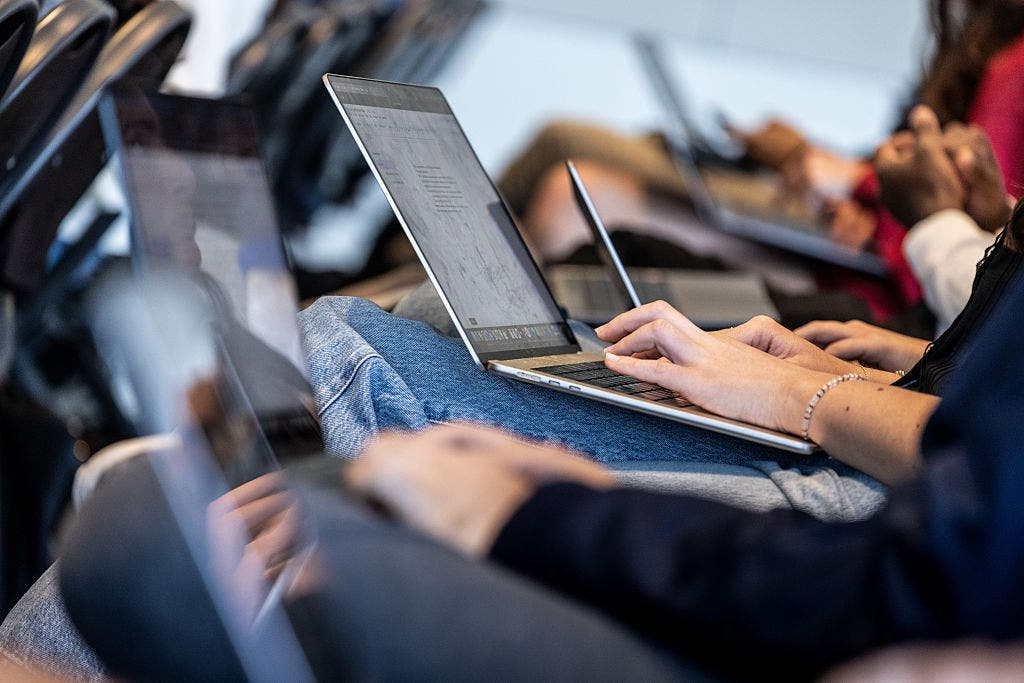 Canvas outage impacts thousands of schools, universities: Hacker group reportedly takes credit