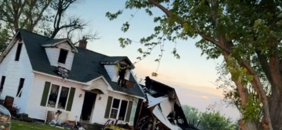 Family of 7 displaced after fire destroys Maryland home