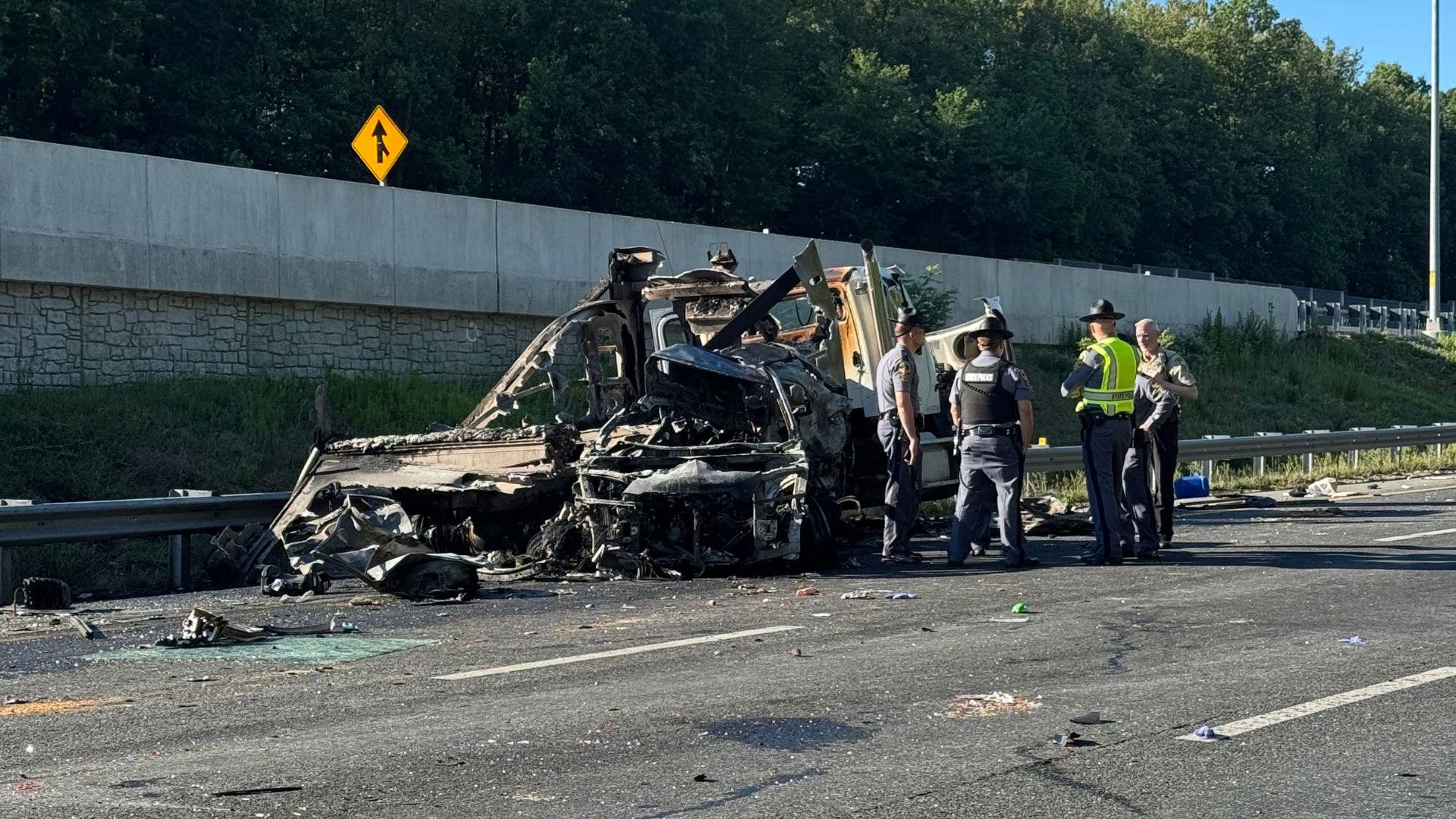 Virginia bus crash: Family of 4 among 5 killed, relative says