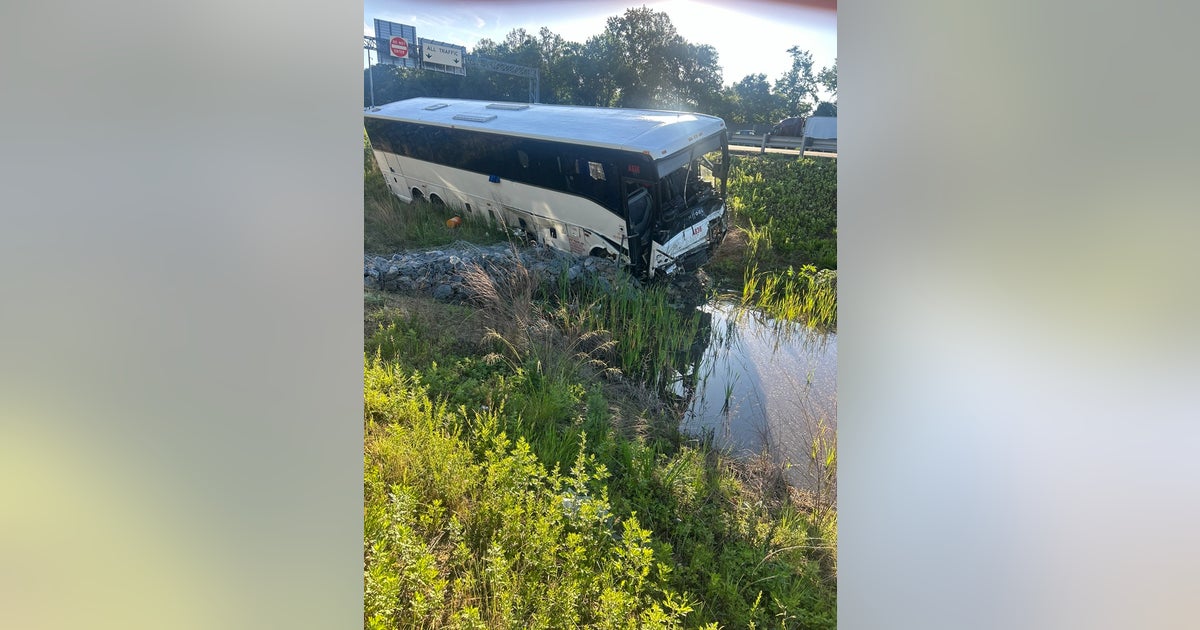 5 dead, 34 injured in I-95 bus crash; southbound lanes closed, delays expected