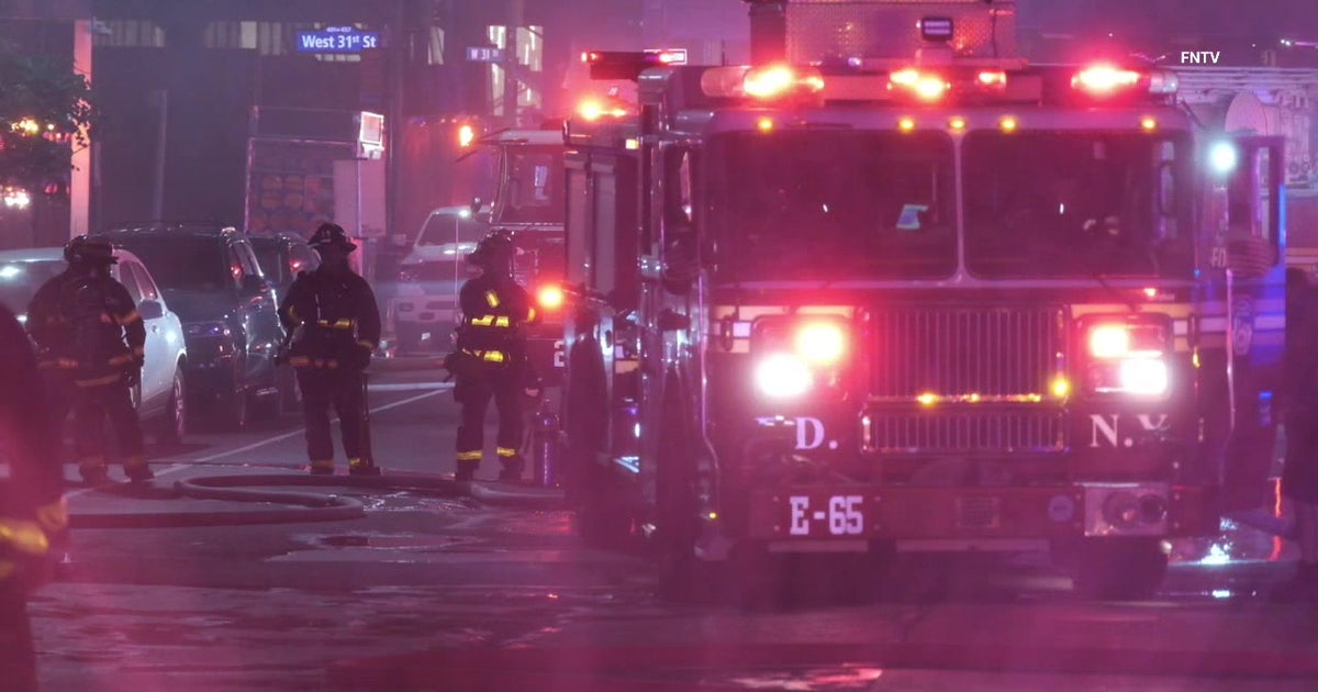 Amtrak services between DC and NYC suspended due to train fire at Penn Station