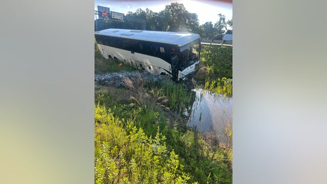 5 dead, 34 injured in I-95 bus crash; southbound lanes closed, delays expected