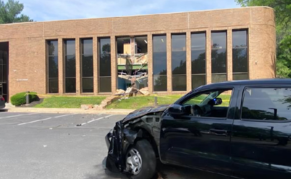 Truck crashes into Gaithersburg church