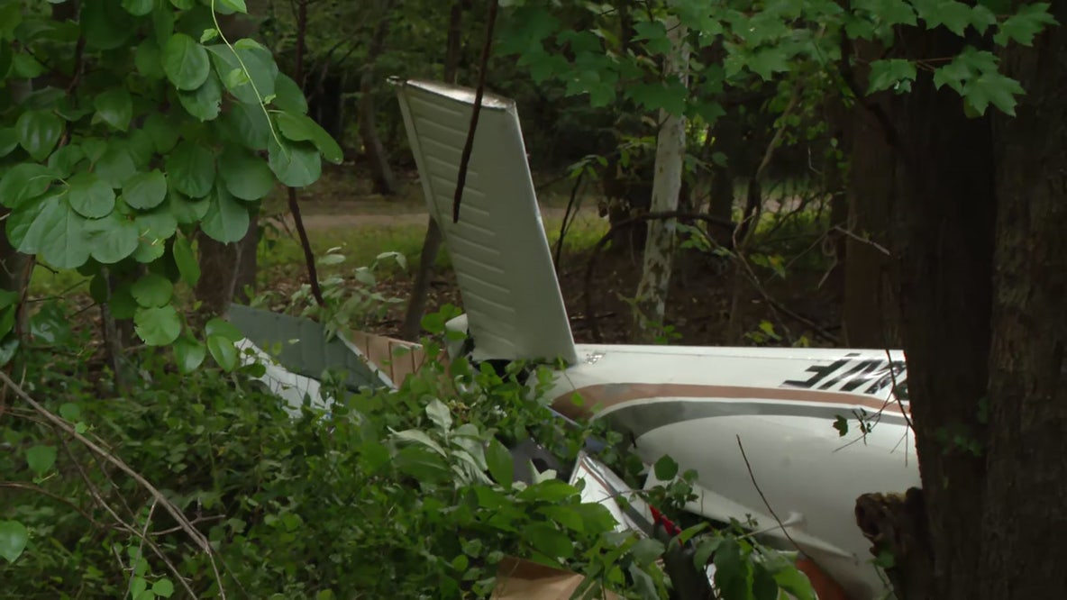 Authorities ID 3 killed in Bowie plane crash