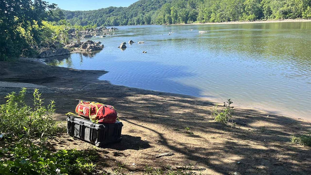 Search resumes Monday for swimmer missing in Potomac River