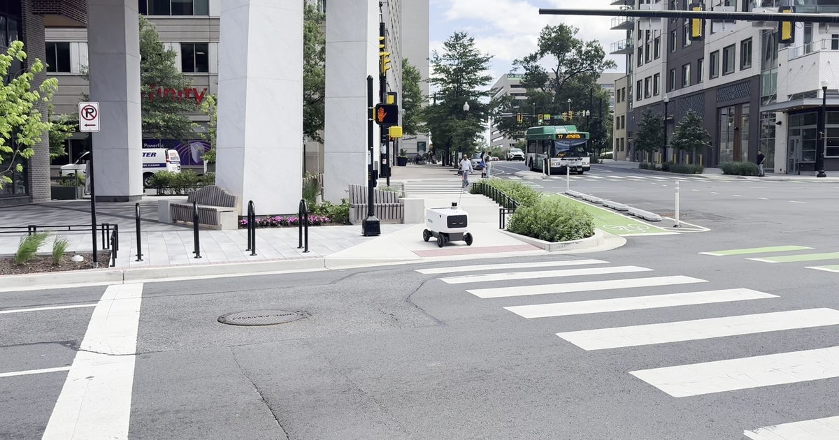 Autonomous food delivery robots come to Arlington