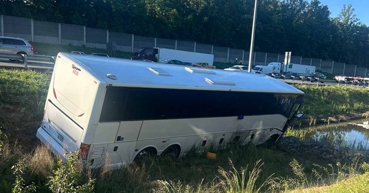 Bus driver’s records subpoenaed as fatal Virginia crash investigation continues