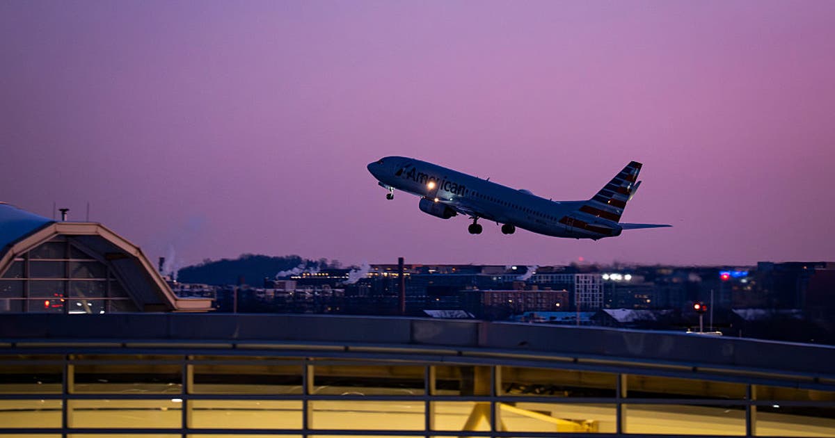 Hours-long ground stop at DCA ends after equipment outage