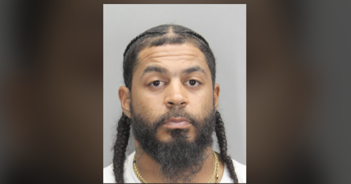 Chantilly High employee charged with stealing tools from school