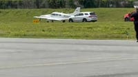 Small plane lands safely at Montgomery County Airpark after landing gear concern