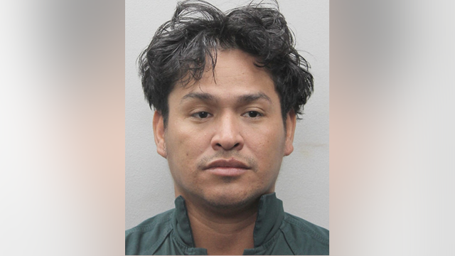 Fairfax County suspect in custody after attempted abduction and exposure